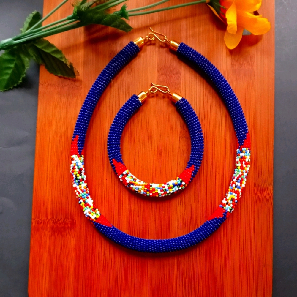 2PC Beautiful African Beaded Maasai Jewelry Set - Picture 11 of 12